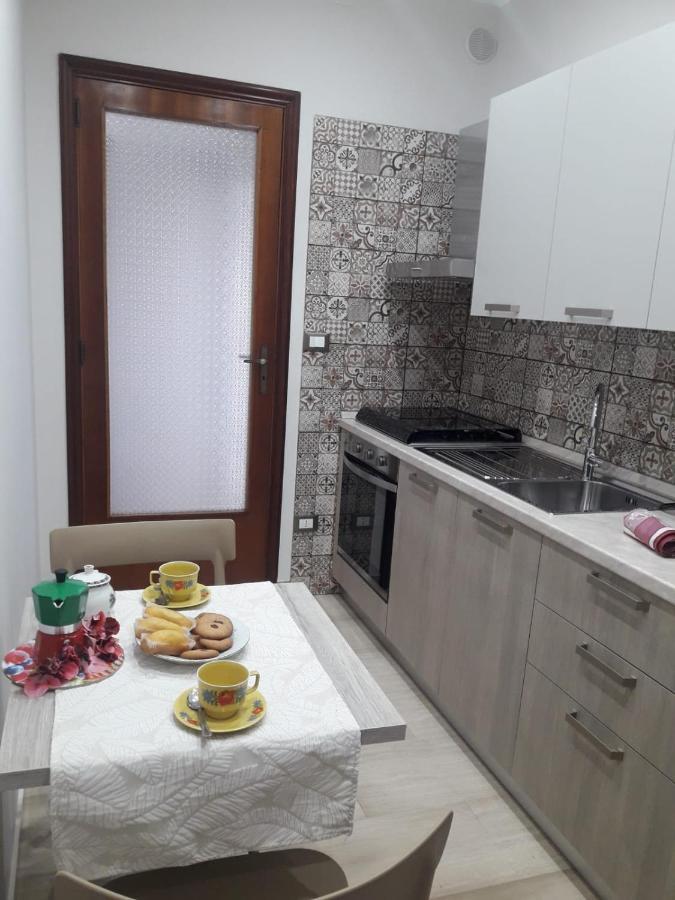 Casa Di Lucia Lägenhet Forza dʼAgro Exteriör bild