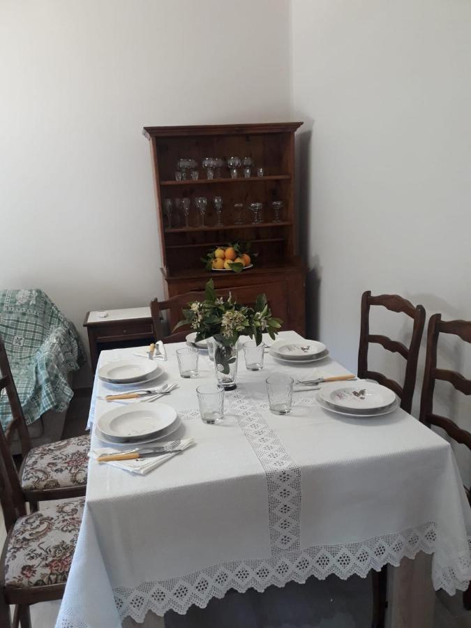 Casa Di Lucia Lägenhet Forza dʼAgro Exteriör bild